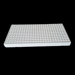 Thẻ trồng hạt bọt trắng chống nước mắt với 105 128 200 tế bào