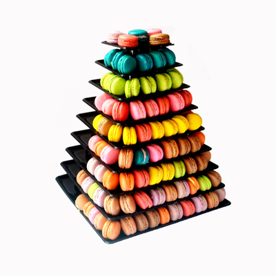 Đứng trưng bày Macaron bằng nhựa với Tháp Macaron vuông 4 tầng