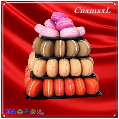 Đứng trưng bày Macaron bằng nhựa với Tháp Macaron vuông 4 tầng