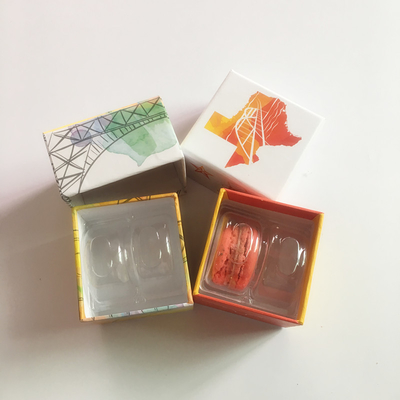 2 PC Macaron in giấy hộp quà đóng gói Macaron hiển thị với khay bên trong