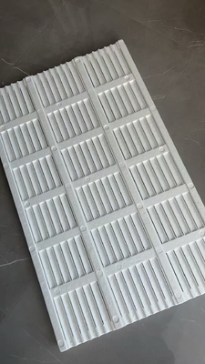 Bảng thủy sản nổi thân thiện với môi trường để trồng cây bền vững