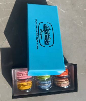 Hộp PET có thể tùy chỉnh và tái chế với niêm phong nhiệt cho bao bì sô cô la và macaron