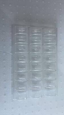 25 Thang nhựa Macaron với PET chất lượng thực phẩm Độ dày 0,55mm và thiết kế tái sử dụng cho bao bì Macaron