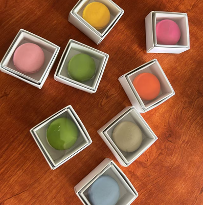 Thẻ bao bì macaron trong suốt thân thiện với môi trường với in tùy chỉnh để trưng bày thực phẩm
