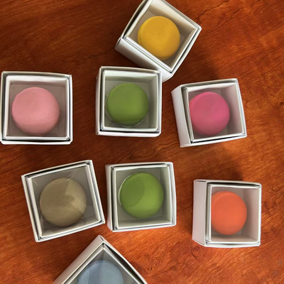 Thẻ bao bì macaron trong suốt thân thiện với môi trường với in tùy chỉnh để trưng bày thực phẩm
